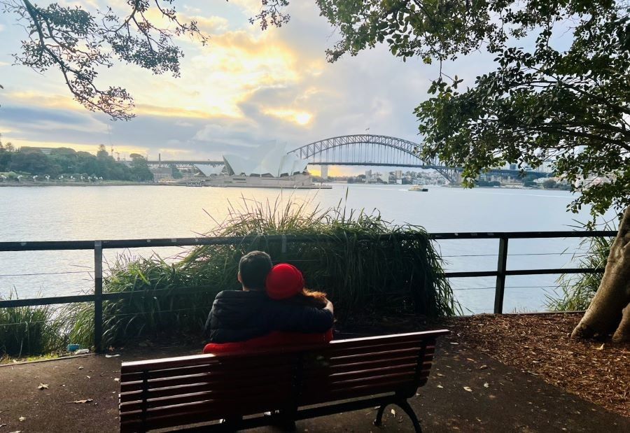 Khung cảnh lãng mạn bình yên của nước Úc vào buổi chiều tà rất thích hợp để hẹn hò